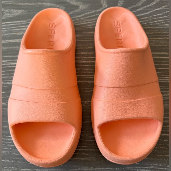 Sperry Windward Float Slide. Size 8. - Picture 3 of 3